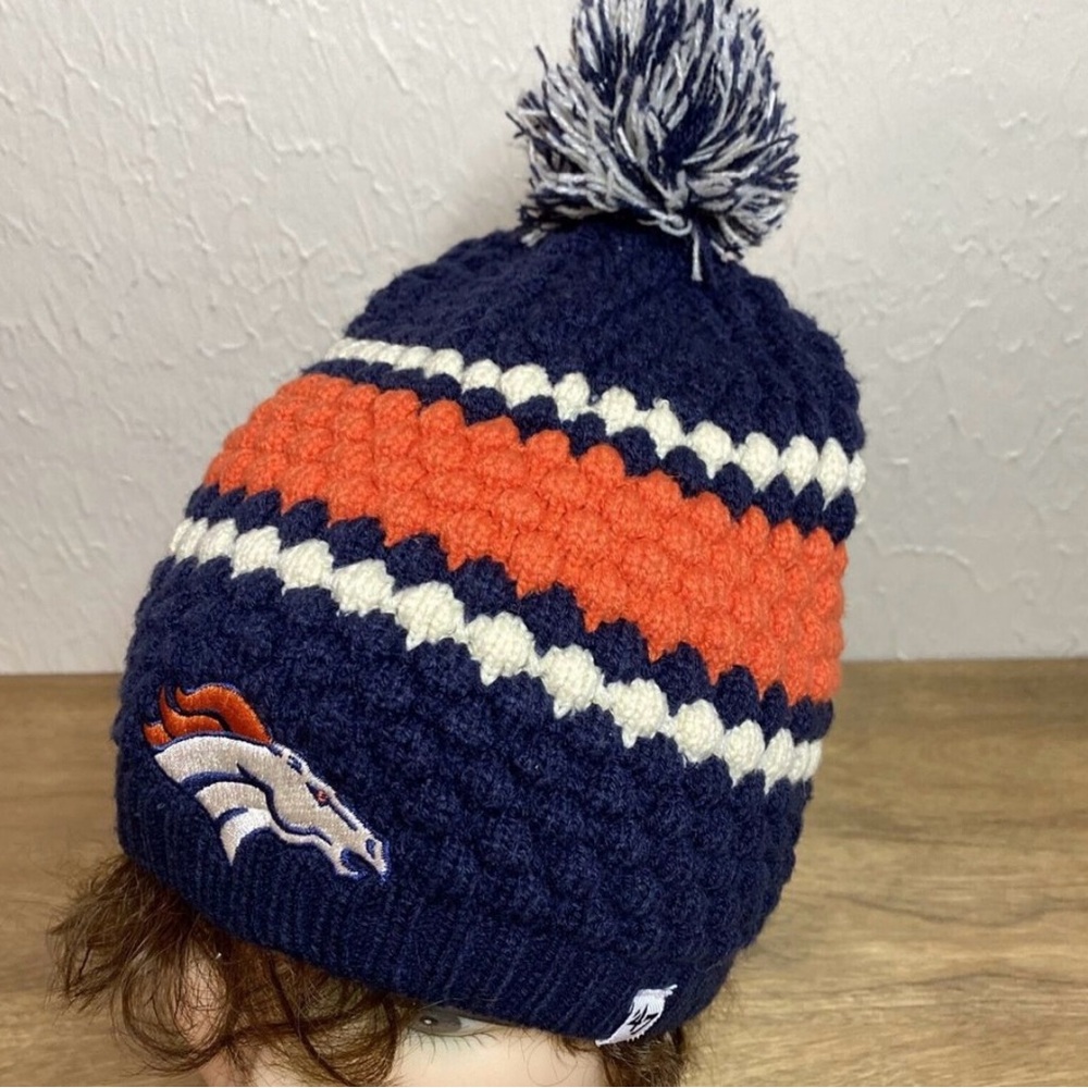 Denver Broncos NFL ’47 Womens Kendall Knit Beanie With Pom Pom Blue Orange EUC